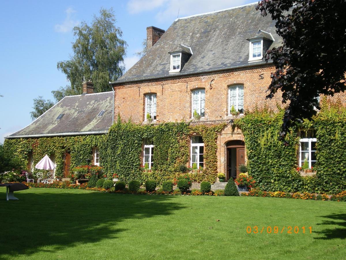 Le Chateau Neuville-Coppegueule Exterior photo
